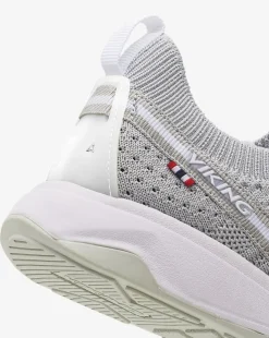 Engvik Low^Viking Online